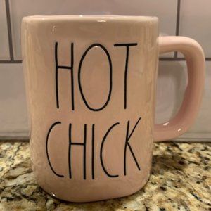 Rae Dunn, "HOT CHICK" mug